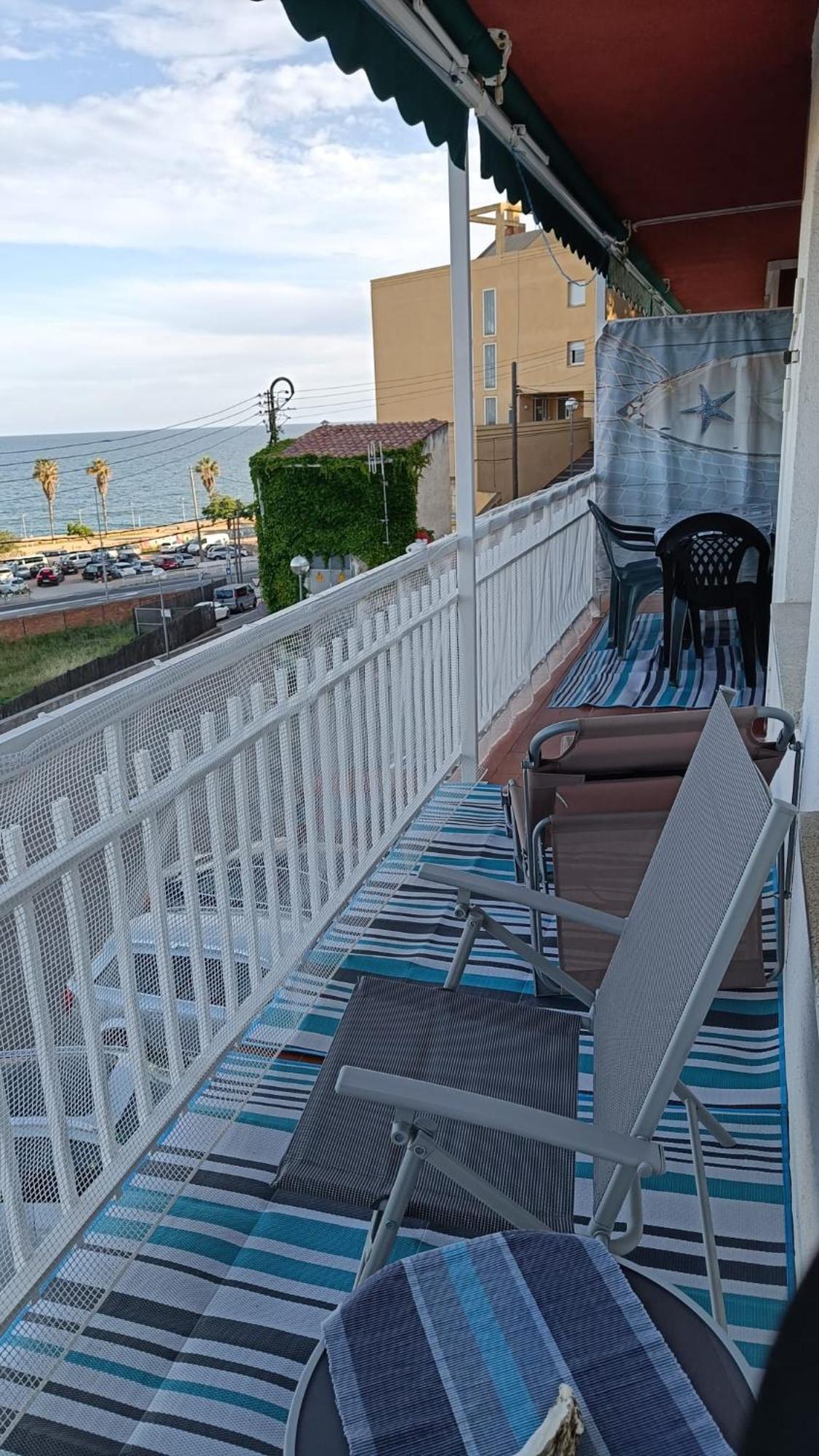 Canet Playa Y Centro Con Free Wifi Apartment Canet De Mar Exterior photo